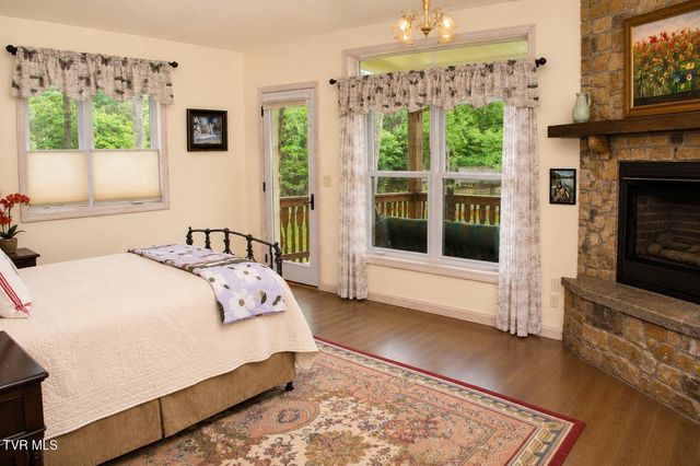 282 Ripshin Lake Road, Roan Mountain, TN 37687