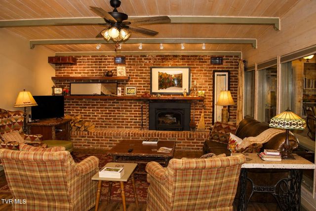 282 Ripshin Lake Road, Roan Mountain, TN 37687
