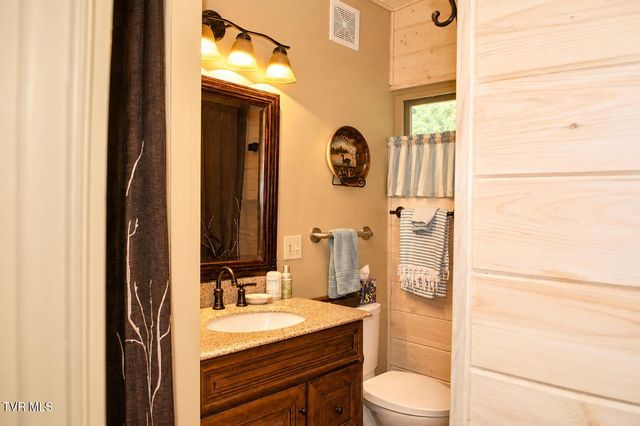 282 Ripshin Lake Road, Roan Mountain, TN 37687
