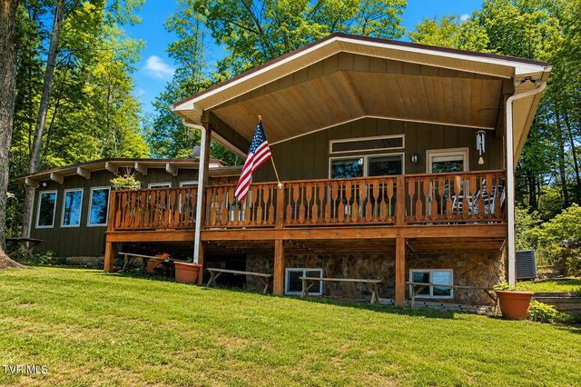 282 Ripshin Lake Road, Roan Mountain, TN 37687