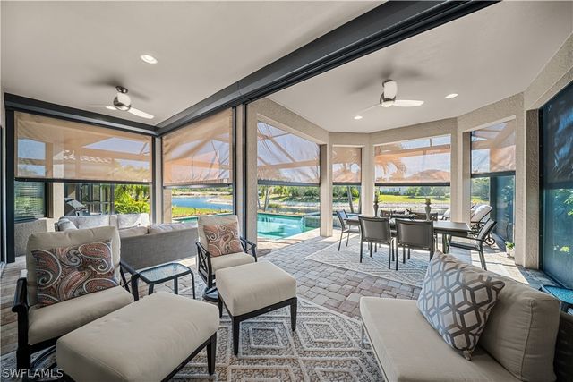 9114 Trivoli TER, Naples, FL 34119