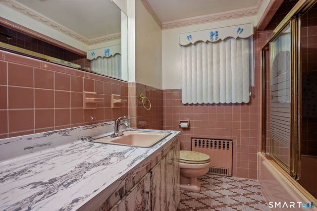 4487 Madison Avenue, Trumbull, CT 06611