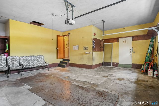 4487 Madison Avenue, Trumbull, CT 06611