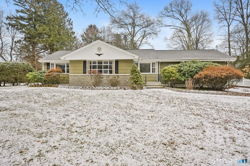 4487 Madison Avenue, Trumbull, CT 06611