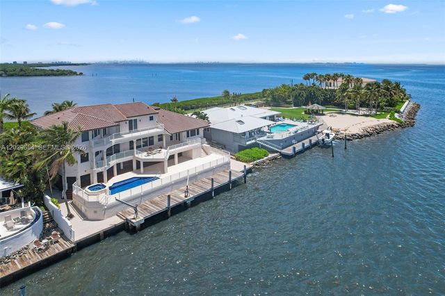 750 Lugo Avenue, Coral Gables, FL 33156