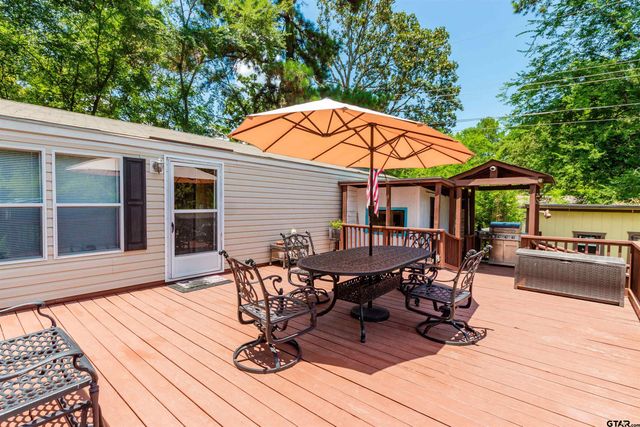 16964 Pine Trail Dr, Flint, TX 75762