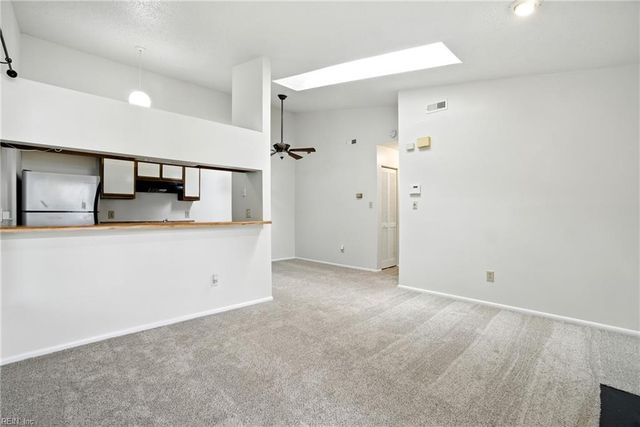 4178 Thalia Station CIR, Virginia Beach, VA 23452