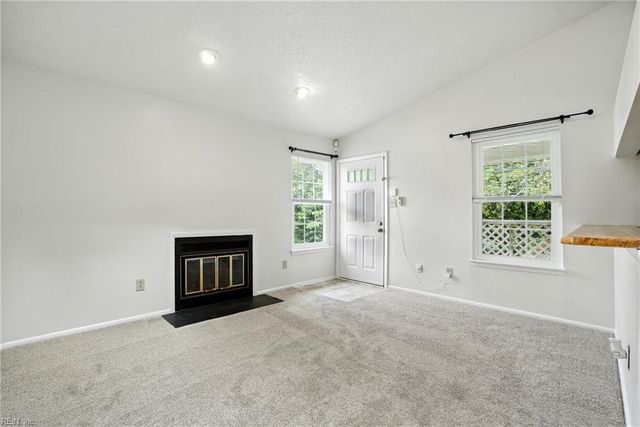 4178 Thalia Station CIR, Virginia Beach, VA 23452