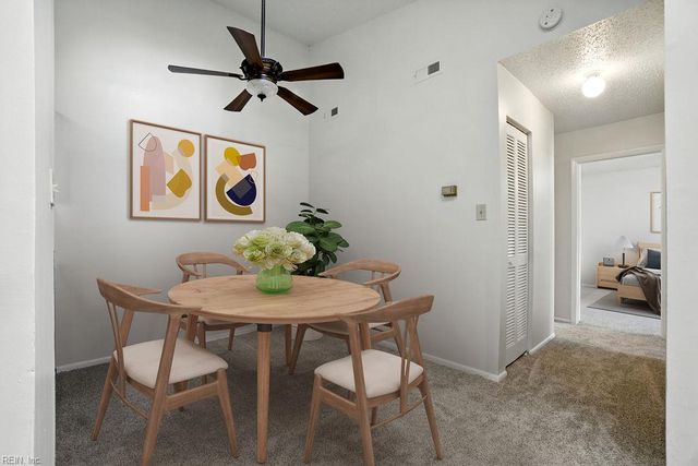 4178 Thalia Station CIR, Virginia Beach, VA 23452