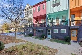 179 Color SE Circle, Atlanta, GA 30317