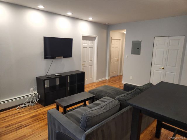 25 W Broadway 501, Long Beach, NY 11561