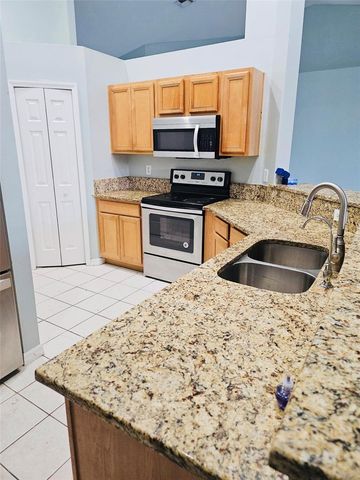 39914 SUNBEAM WAY, Lady Lake, FL 32159