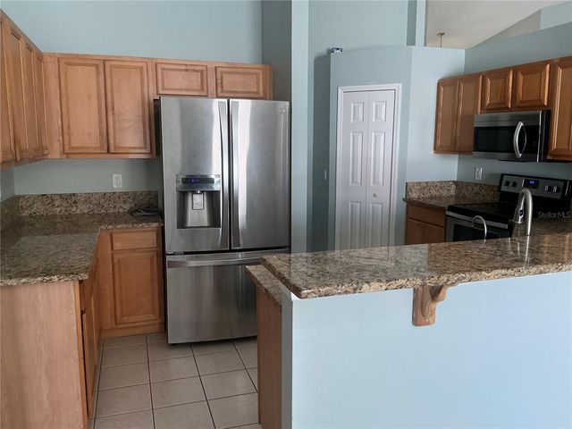 39914 SUNBEAM WAY, Lady Lake, FL 32159