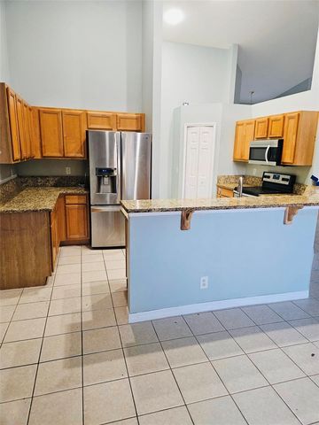 39914 SUNBEAM WAY, Lady Lake, FL 32159