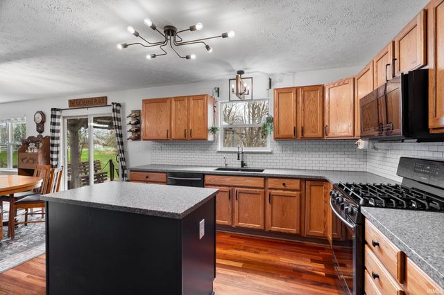 689 Winslow Lane, West Lafayette, IN 47906