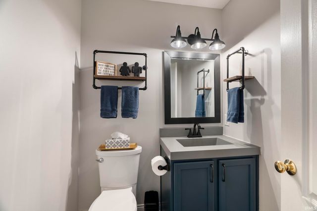 689 Winslow Lane, West Lafayette, IN 47906