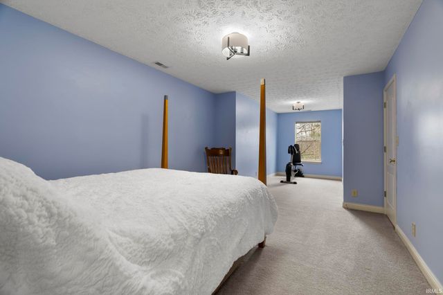 689 Winslow Lane, West Lafayette, IN 47906