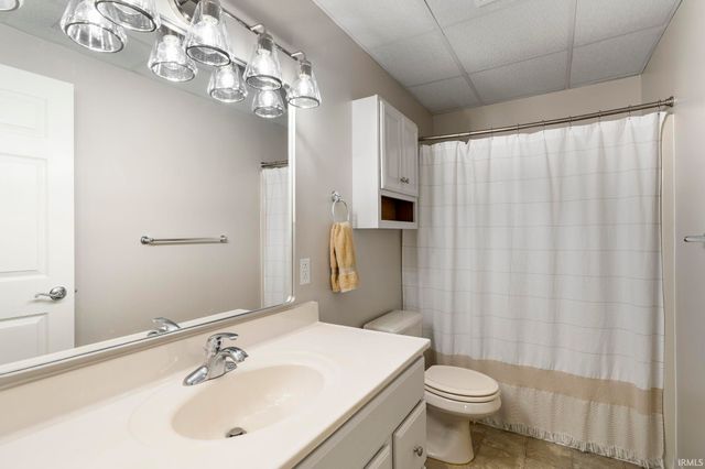 689 Winslow Lane, West Lafayette, IN 47906