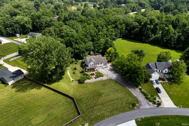 689 Winslow Lane, West Lafayette, IN 47906