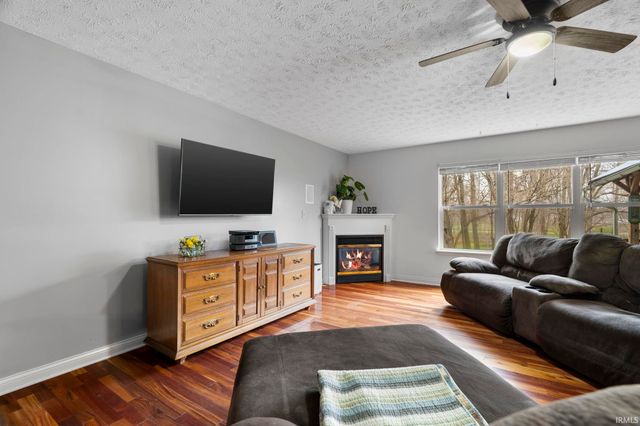 689 Winslow Lane, West Lafayette, IN 47906