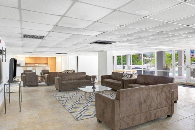 155 ISLE OF VENICE Drive 501, Fort Lauderdale, FL 33301