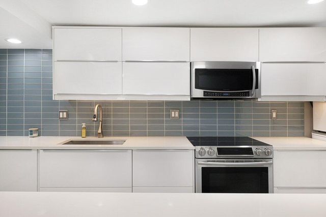 155 ISLE OF VENICE Drive 501, Fort Lauderdale, FL 33301