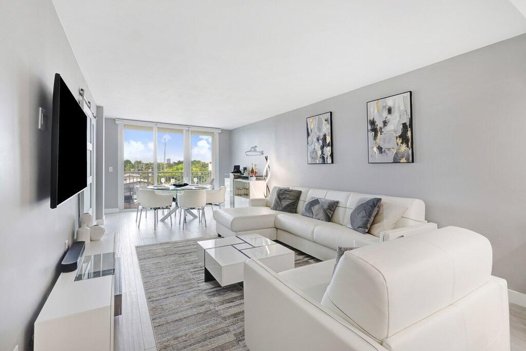 155 ISLE OF VENICE Drive 501, Fort Lauderdale, FL 33301