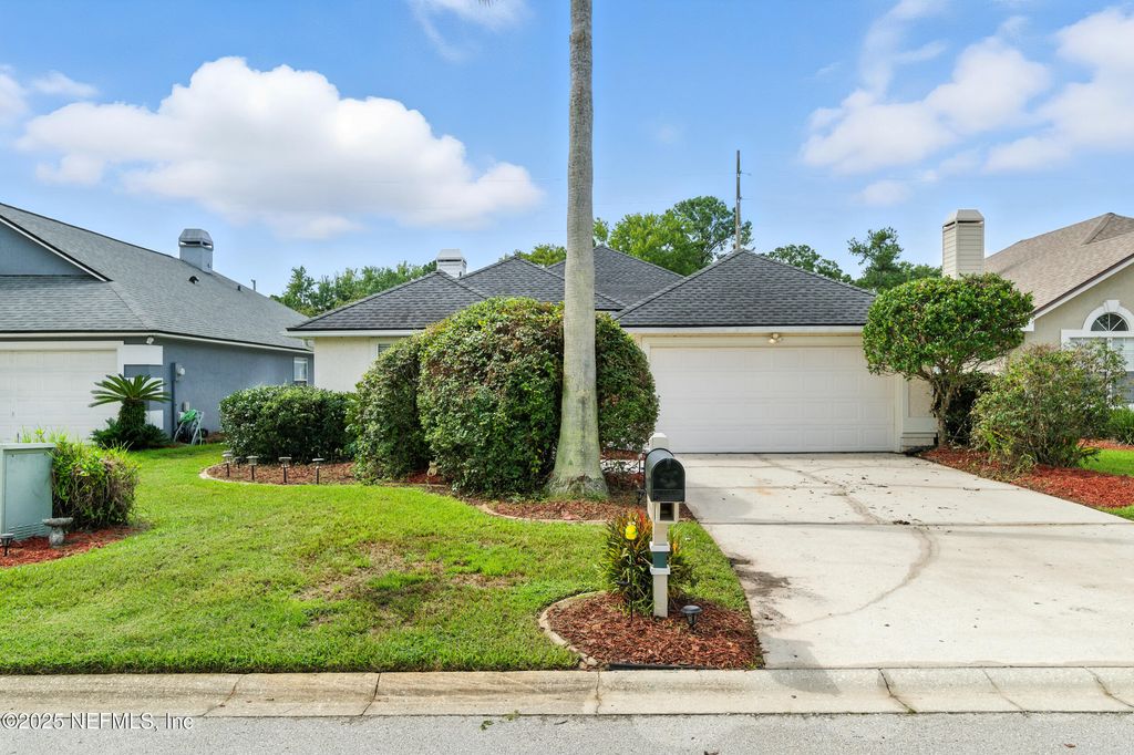 1675 RUSTLING Drive, Orange Park, FL 32003
