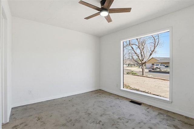 7919 Lakehurst Drive, Oklahoma City, OK 73120