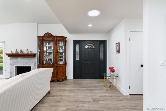 12357 Lomica Dr, San Diego, CA 92128