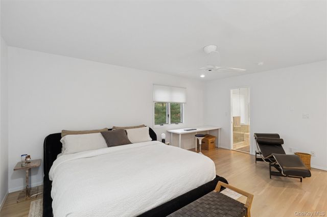 17 Lyme Lane, East Hampton, NY 11937