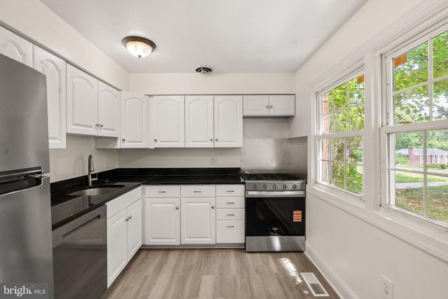 14800 EVEY TURN, Woodbridge, VA 22193
