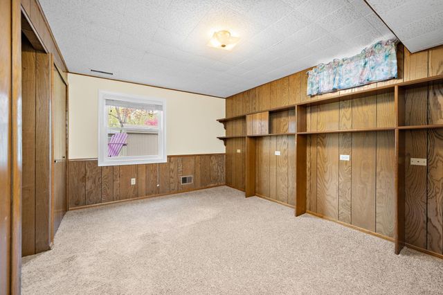 4969 Zealand Avenue N, New Hope, MN 55428