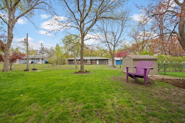 4969 Zealand Avenue N, New Hope, MN 55428