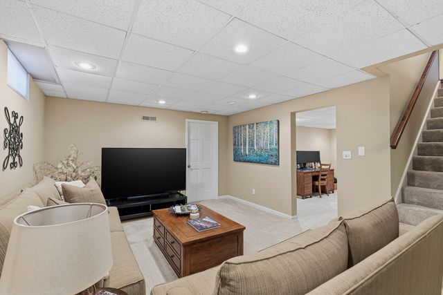 12 Thornwood Court 0, Moline, IL 61265