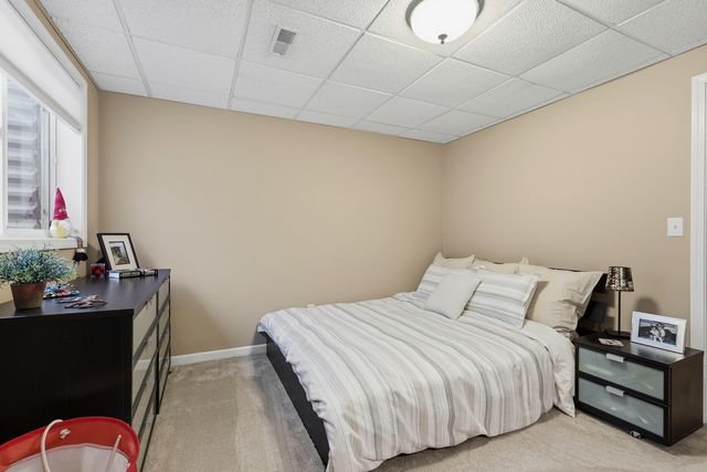 12 Thornwood Court 0, Moline, IL 61265