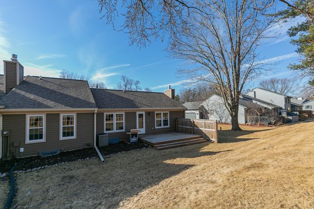 12 Thornwood Court 0, Moline, IL 61265