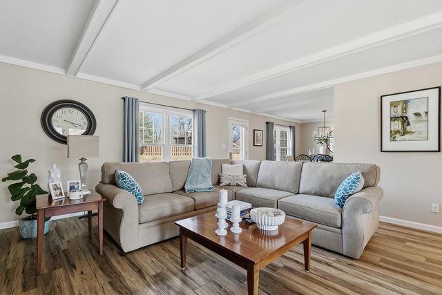 12 Thornwood Court 0, Moline, IL 61265