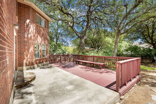 3322 CARNABY CREEK DR, San Antonio, TX 78247