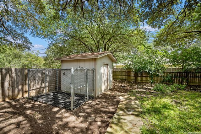 3322 CARNABY CREEK DR, San Antonio, TX 78247