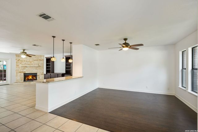 3322 CARNABY CREEK DR, San Antonio, TX 78247