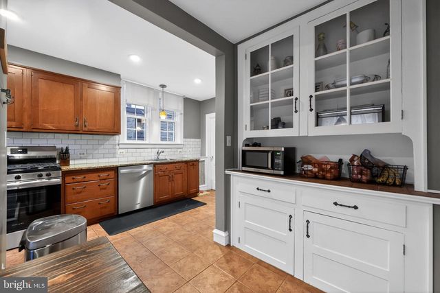 2716 ELDON AVE, Drexel Hill, PA 19026