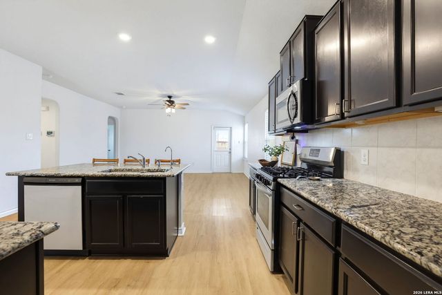 6319 Encore Oaks, San Antonio, TX 78252