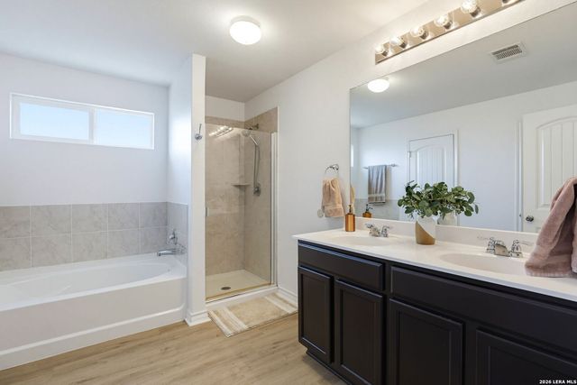 6319 Encore Oaks, San Antonio, TX 78252