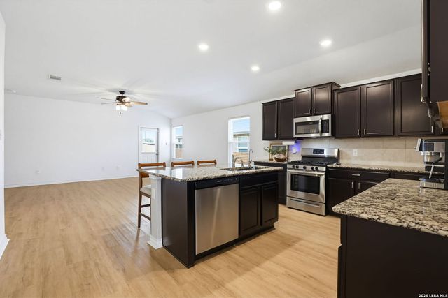 6319 Encore Oaks, San Antonio, TX 78252