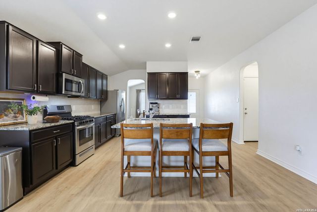 6319 Encore Oaks, San Antonio, TX 78252