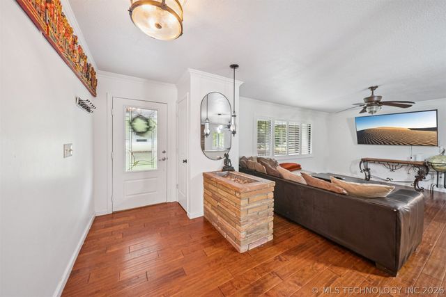 8899 E 171st Street S, Bixby, OK 74008