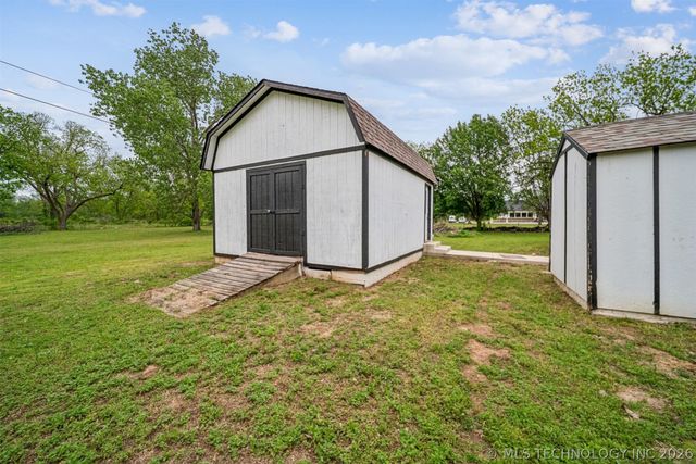 8899 E 171st Street S, Bixby, OK 74008