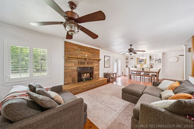 8899 E 171st Street S, Bixby, OK 74008
