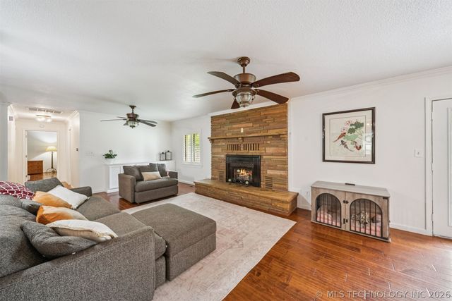 8899 E 171st Street S, Bixby, OK 74008